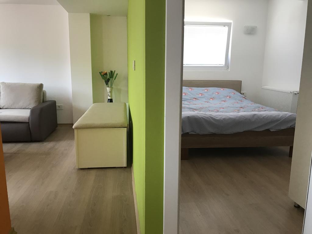 Premium 4U - City Center 50M2 - Skopje Ngoại thất bức ảnh