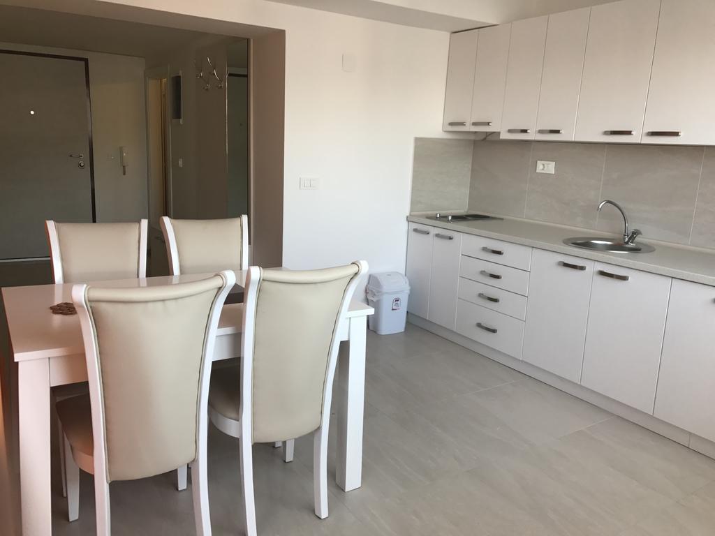 Premium 4U - City Center 50M2 - Skopje Ngoại thất bức ảnh