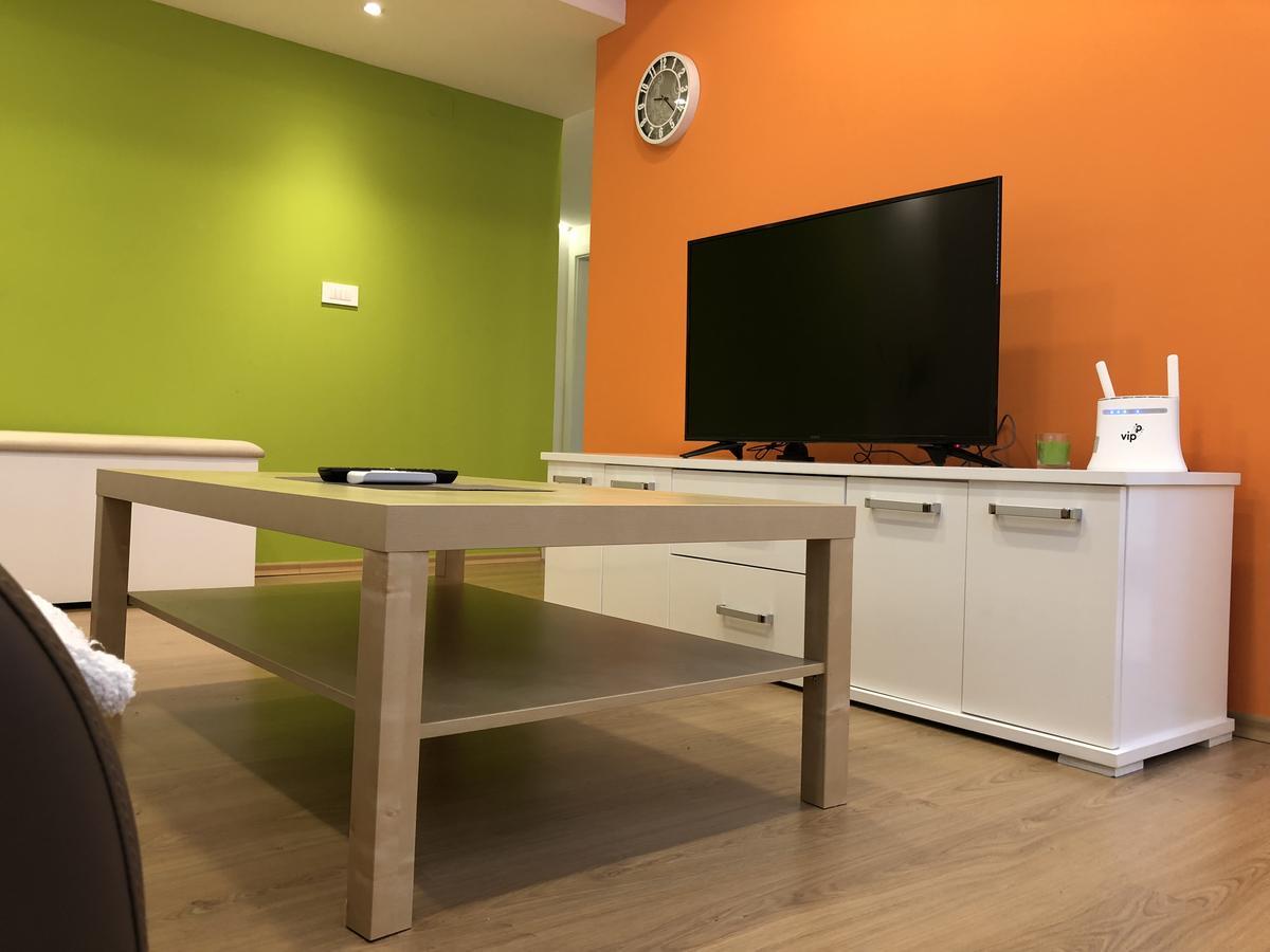 Premium 4U - City Center 50M2 - Skopje Ngoại thất bức ảnh