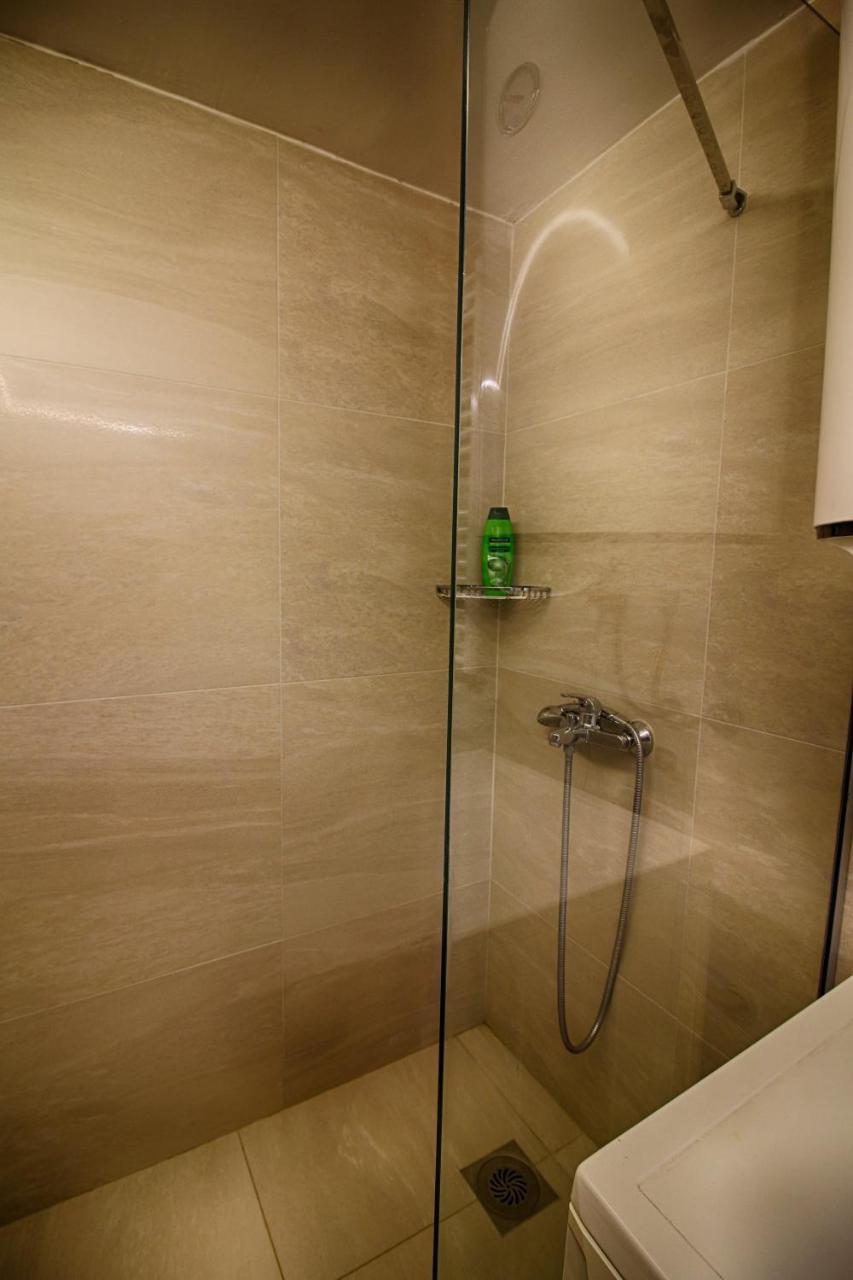 Premium 4U - City Center 50M2 - Skopje Ngoại thất bức ảnh